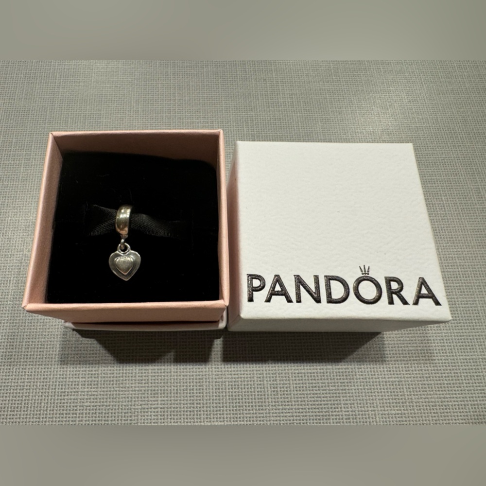 RETIRED Pandora dangling heart charm